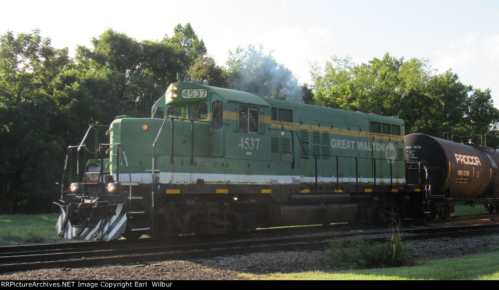 Ohio South Central Railroad (OSCR) 4537